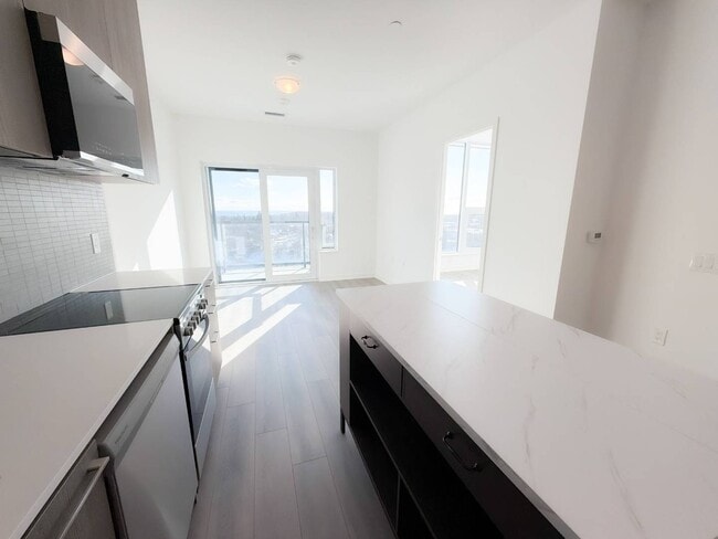 Photo - 7439 Kingston Rd Unit 808