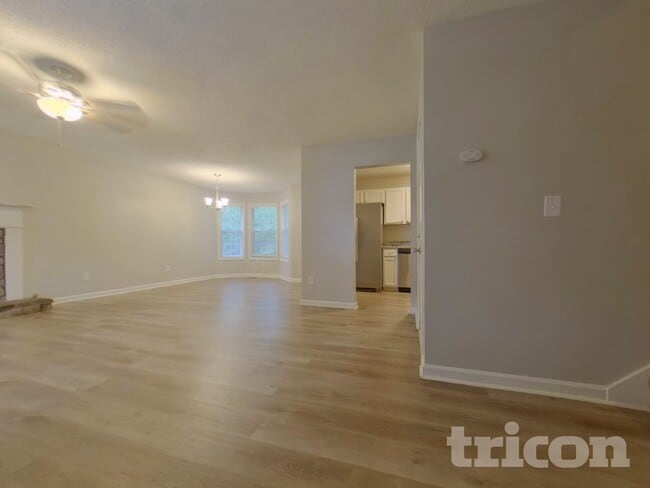 Photo - 104 Ivy Trace Ln