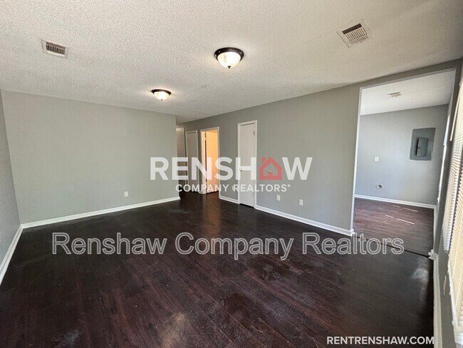 Photo - 274 Lucerne Pl