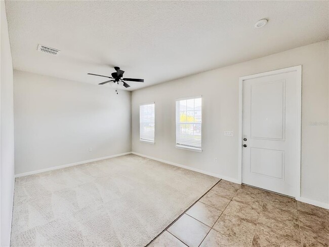 Photo - 2048 Airedale Wy