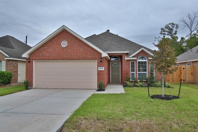 Building Photo - 8005 Woodward St