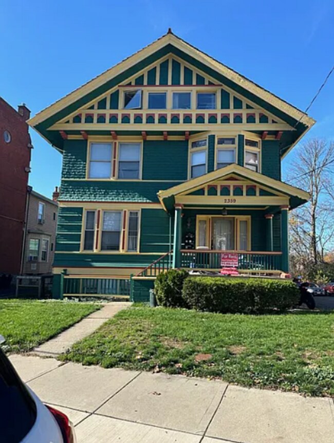 Building Photo - 2359 Ohio Ave Unit 2