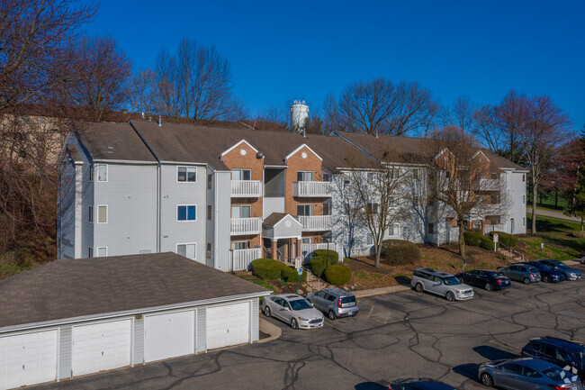 Building Photo - Kennedy Commons Rental