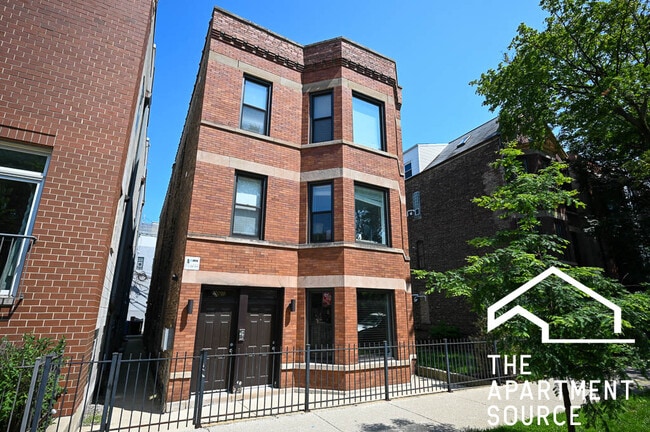 Photo - 2013 N Hoyne Ave Unit 1F