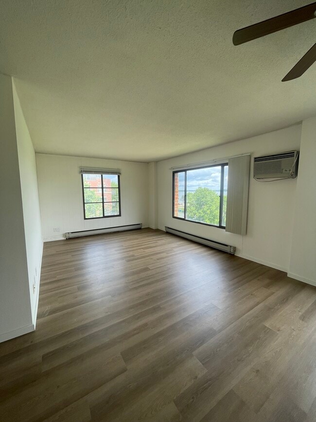 Living Room - Diplomat Apartments