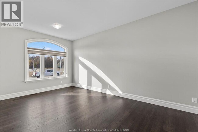 Photo - 8356 Annie Ave