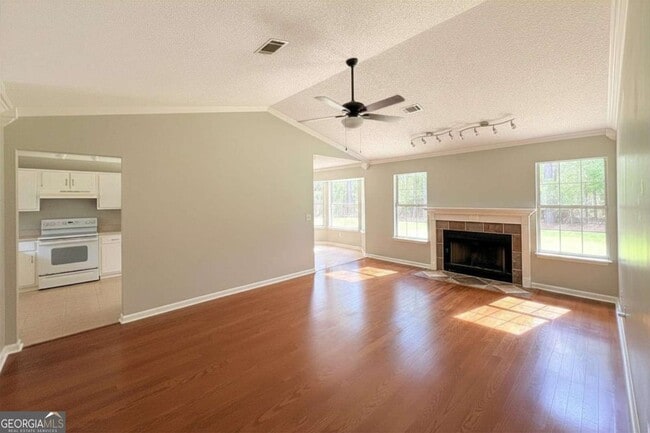 Photo - 236 Woodbridge Rd