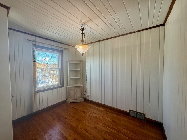 Dining Room or Office or Bedroom - 4028 N Overhill Ave