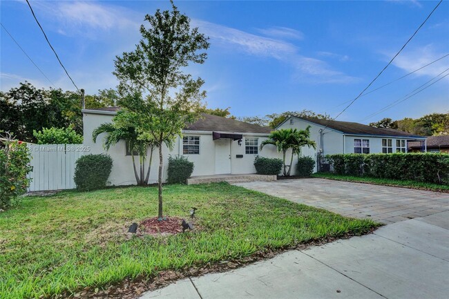 Photo - 4718 NW 15th Ave