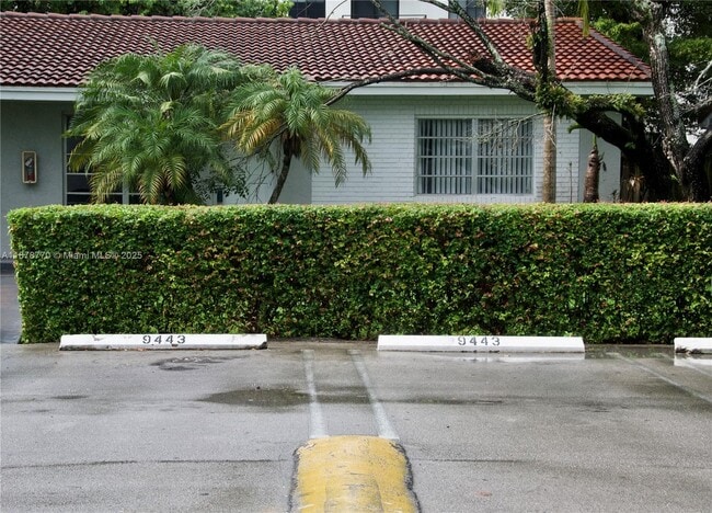 Building Photo - 9443 SW 174th St Unit 9443 Rental
