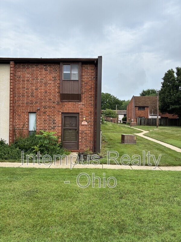 21 King Arthur Ct