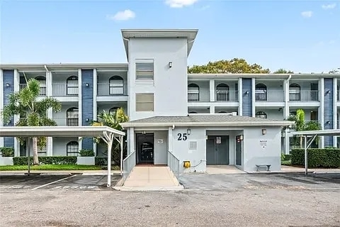 Building Photo - 25107 Northlake Dr Unit 25107