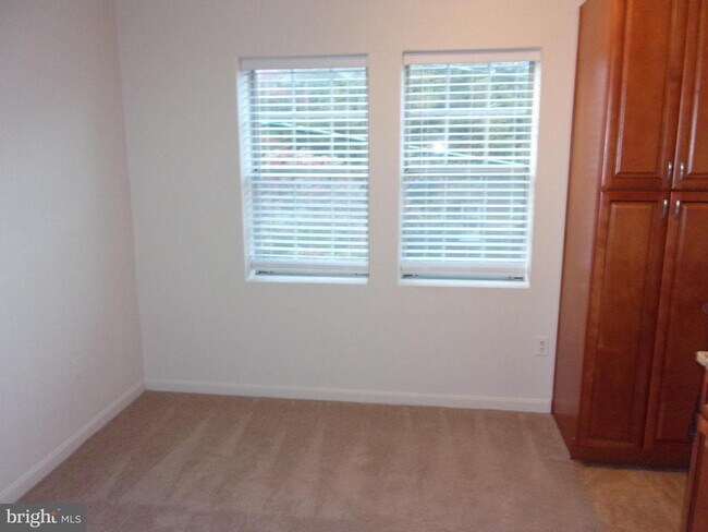 Photo - 1776 N Troy St