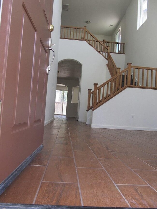 Photo - 233 American Farms Ave