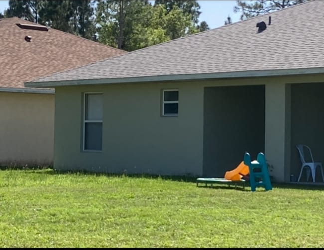 Photo - 858 Grantham Dr