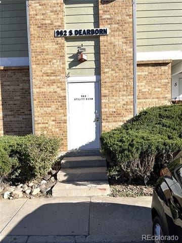 Photo - 962 S Dearborn Way Unit 6