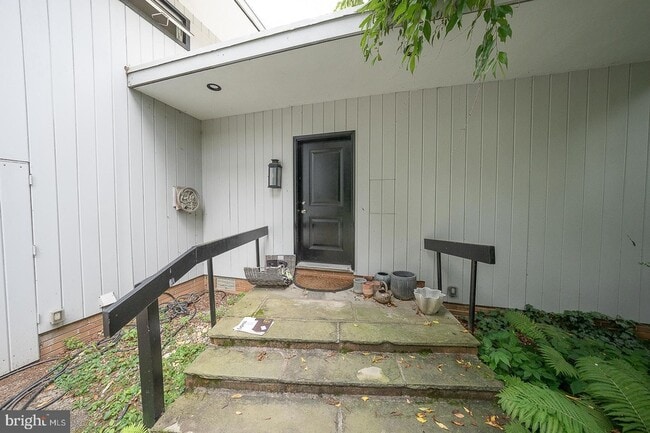 Photo - 701 Mt Pleasant Rd