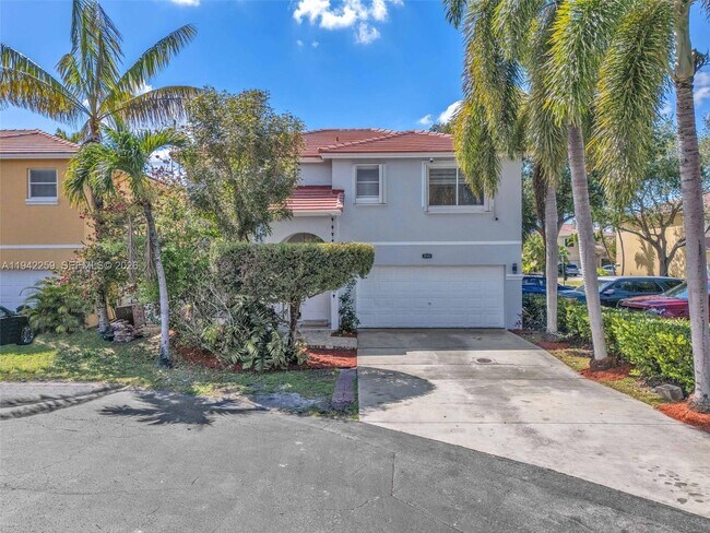 Building Photo - 300 SW 100th Ave