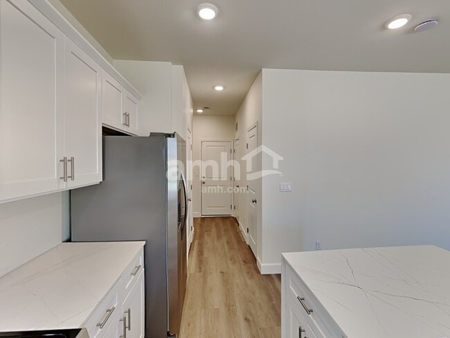 Photo - 10358 Medusita St