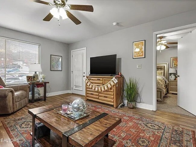 Photo - Lake Plaza #201 for FALL 2026! Early Move  8/01/26- $3300/month includes ONE assigned parking spa... Unit Lake Plaza #201