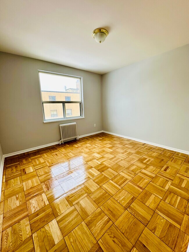 Photo - 1491 WILSON APARTMENTS