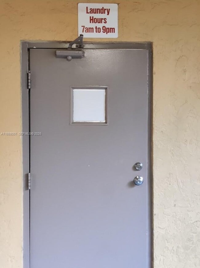 Photo - 4384 NW 9th Ave Unidad 20-2D