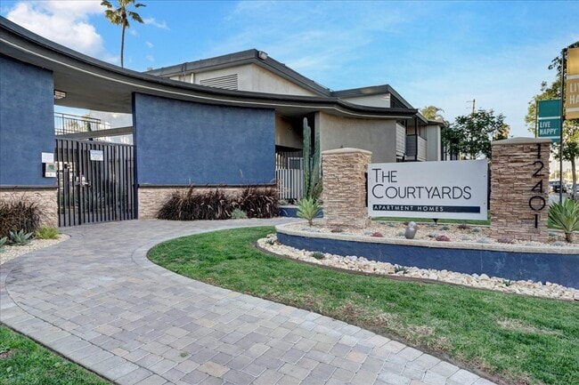 The Courtyards Apartment Homes