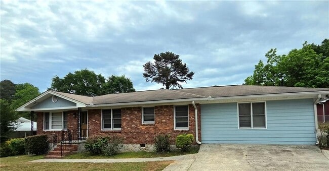 Photo - 421 Springside Dr