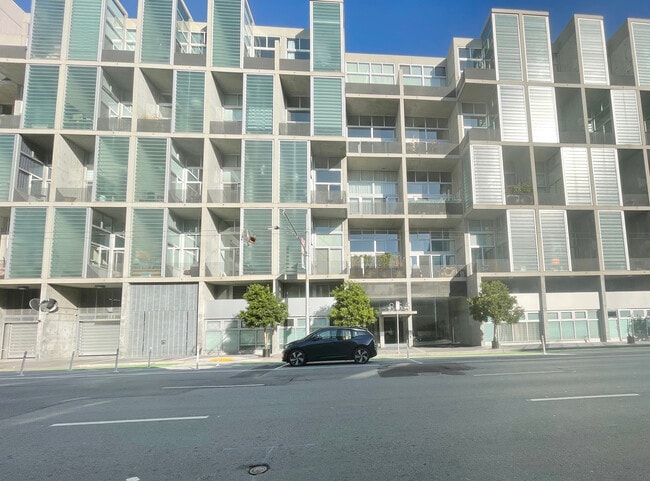 Facade - 855 Folsom St Unit 332