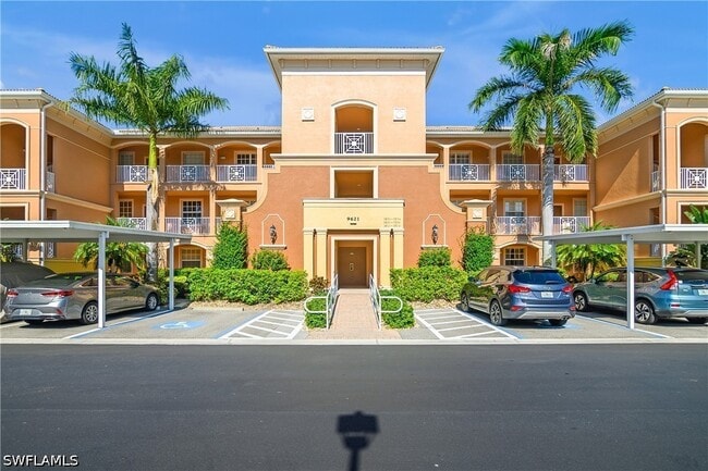 Building Photo - 9621 Spanish Moss Way Unit 3825