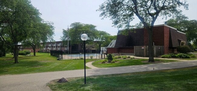 Photo - 1 Villa Verde Dr Unit 210