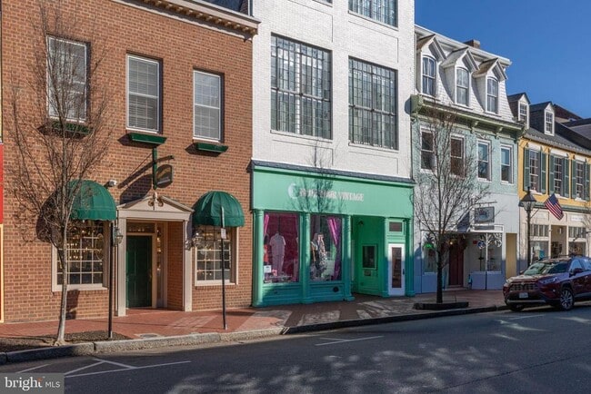 Photo - 809 Caroline St Unit 301