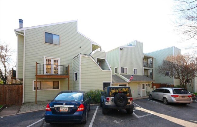 Photo - 1600 West Ave Unit 16