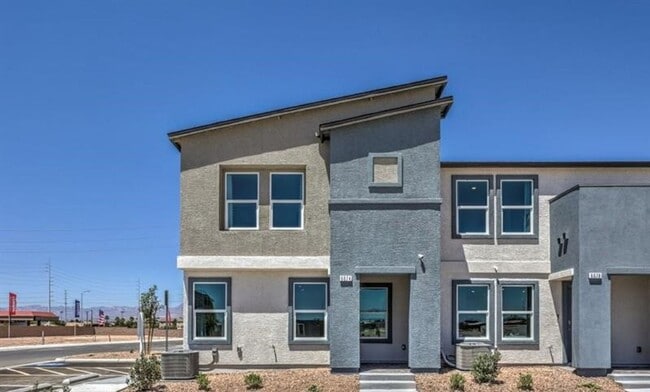Building Photo - Experience modern living in this newer 2-s... Rental