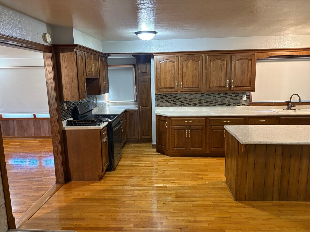 Photo - 14206 Grabill Rd