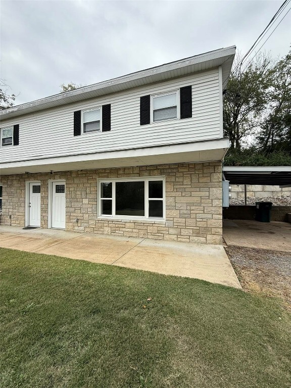 Building Photo - 2632 Hillsboro Valley Park Rd Rental