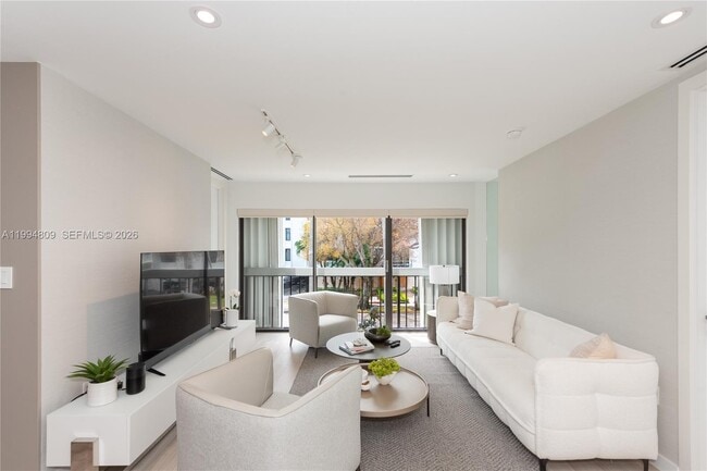 Building Photo - 255 Galen Dr Unit 2I