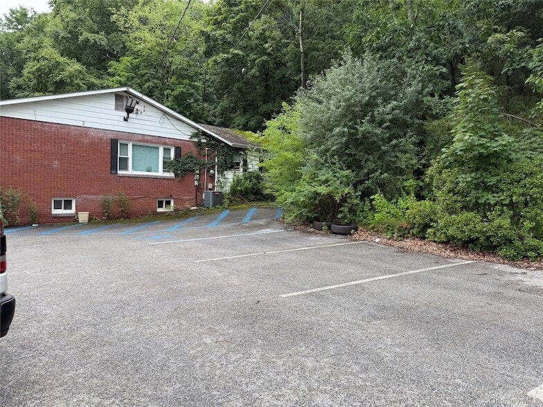 Photo - 3 Brookside Ave
