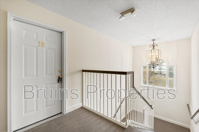 Photo - 6113 Hedgecock Cir