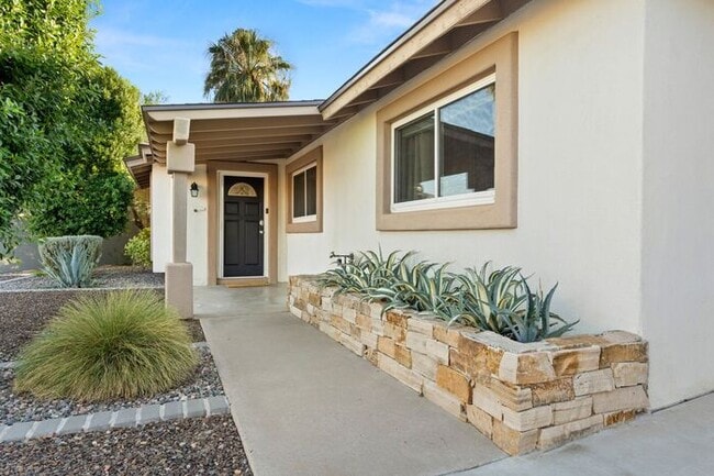 Photo - 3 Bedroom/ 2Bath in Heart of Scottsdale!!