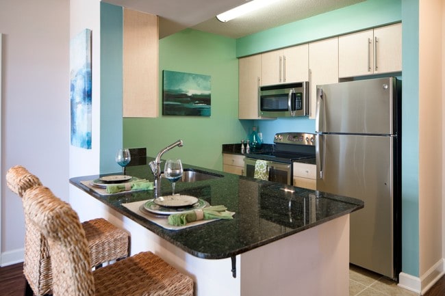 Photo - Spinnaker Bay at Harbor East