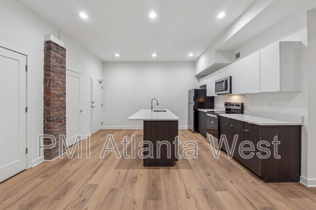 Photo - 750 Cascade Pl SW Unit 1