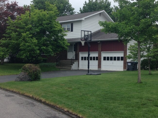 Entrada principal-2 - 5 Graffin Dr