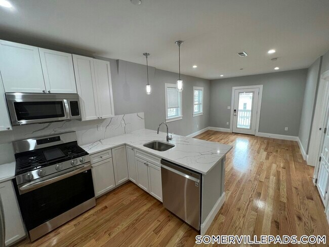 Photo - 15 Harold St Unit 2