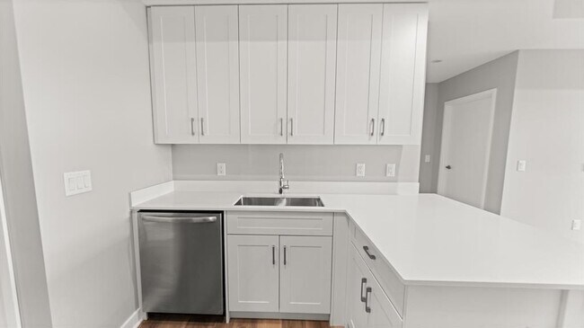 Photo - 475 Communipaw Ave Unit 406