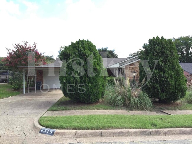 Photo - 6318 Songwood Dr