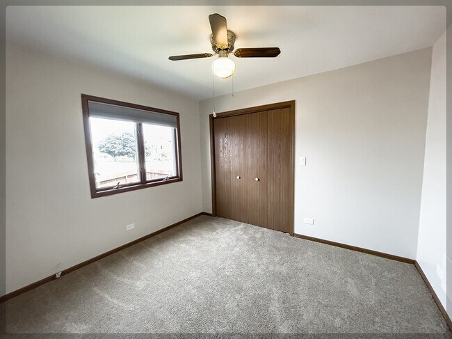 Photo - 5340 6th Ave