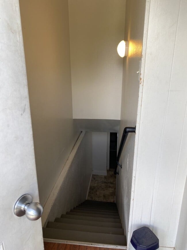 Photo - 2 Bed 1 Bath Duplex in Country Setting - NW Ft. Collins Unit B