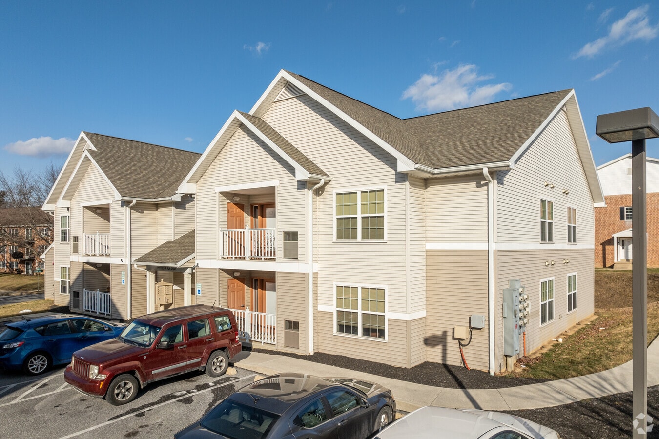 Photo - Crossroads Apartments
