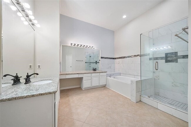 Photo - 18423 Cobblestone Dr